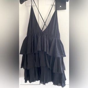 Super Sexy Layered Ruffled Black Halter Top Blouse sz S